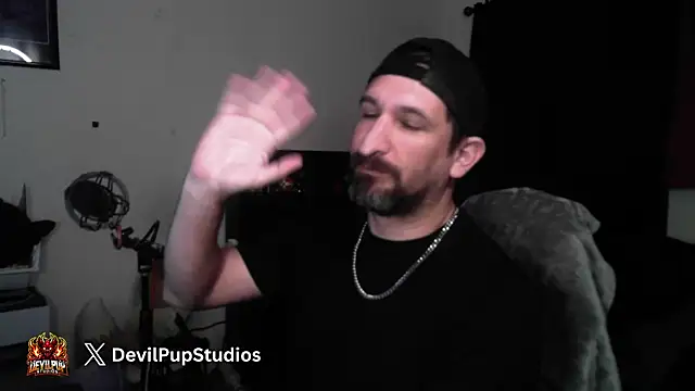 DevilPup75_: απευθείας συνομιλία ΧΧΧ