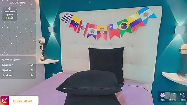 MiaaCarter_ Adlı Modelin Canlı XXX Sohbeti