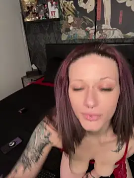 AshenRoe Chat XXX in diretta