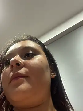 Nahia_Baker4's Live XXX Chat