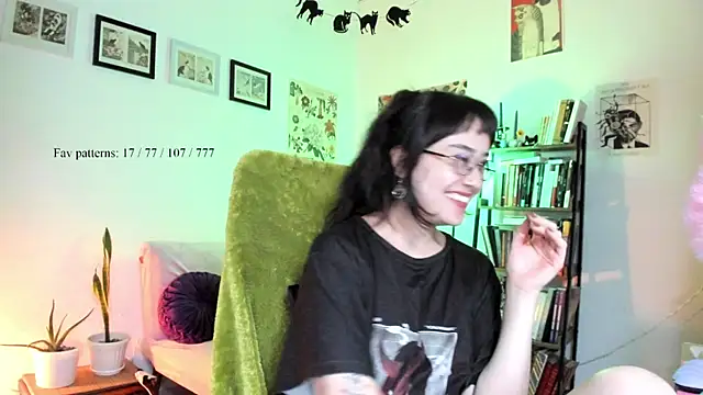_Insomnia__ live XXX chat