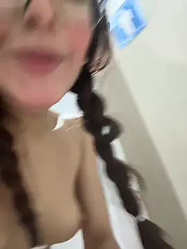 SweetBunnyGF 라이브 XXX 채팅