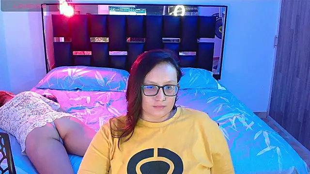 Arya_xia Adlı Modelin Canlı XXX Sohbeti
