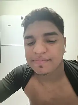 Boy_zi Show in webcam