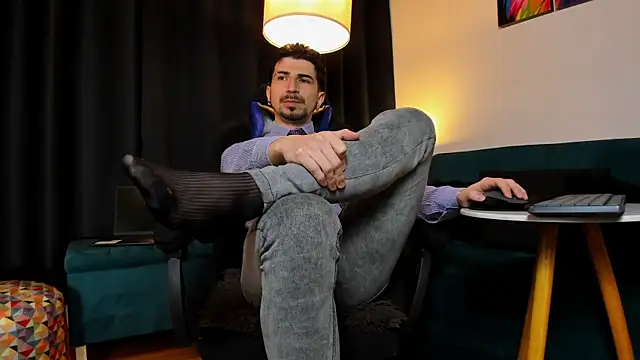 LiamCossio_ Adlı Modelin Web Kamerası Şovu