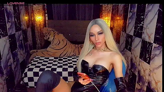 SeductiveSamanthaTS Show Webcam