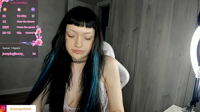 urmelodyy Chat XXX live