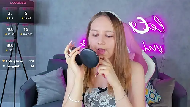 Emmaa_Kimm – Naživo XXX chat
