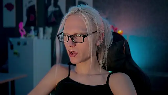 XXX chat uživo modela sindLy