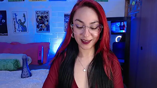 Amy66's Live XXX Chat