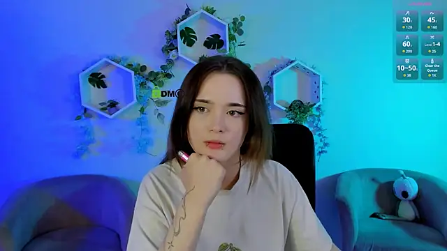 liana_kisses 现场XXX聊天