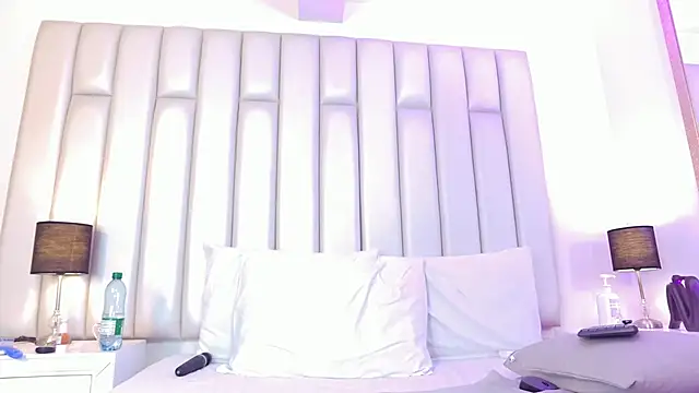 aandreaperez Chat XXX in diretta