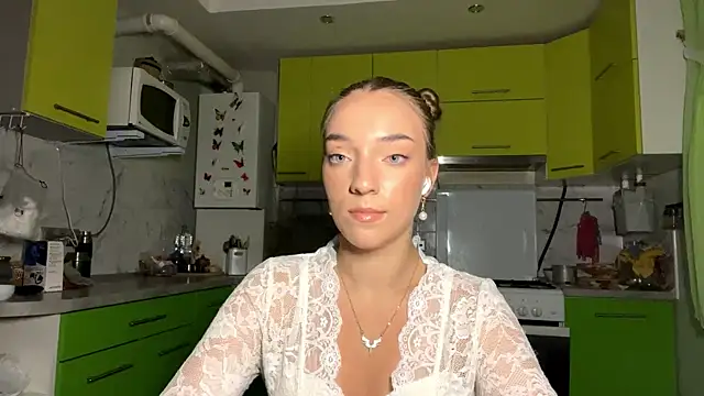 TanyaSavela Adlı Modelin Canlı XXX Sohbeti