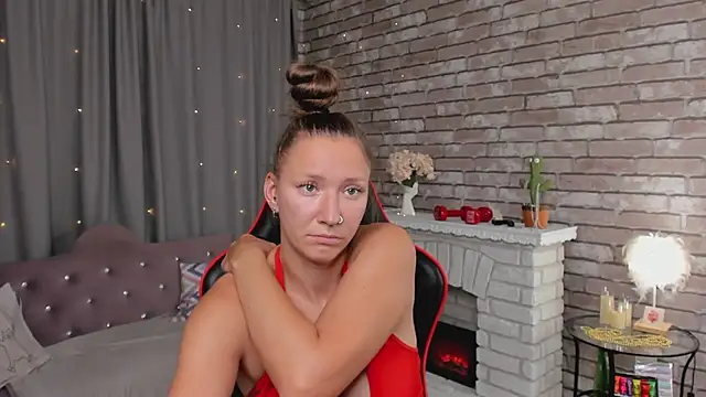 SarahCoksss' Live XXX Chat