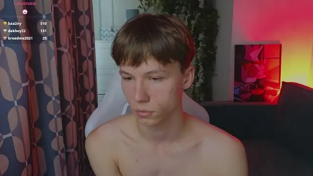 cuMte_boy: απευθείας συνομιλία ΧΧΧ
