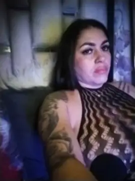chelaqueen_ Adlı Modelin Canlı XXX Sohbeti