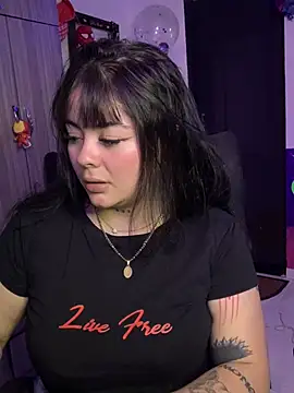 lilith__immaculatte Adlı Modelin Canlı XXX Sohbeti