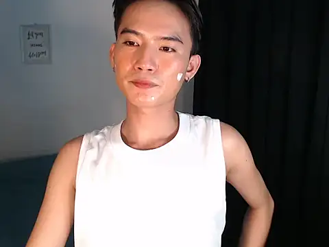 Chat XXX en directo de asian_dai