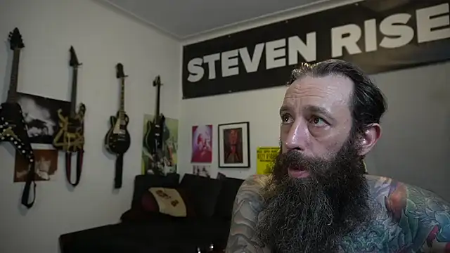 Chat XXX en directo de StevenRiseNYC