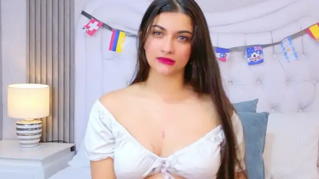 EvahRosse 现场XXX聊天