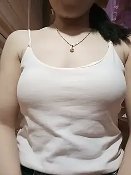 LucyyLy's Live XXX Chat