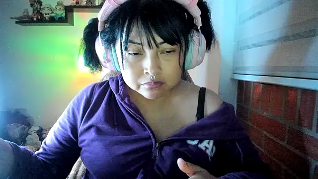 Shaddycute_ Chat XXX live