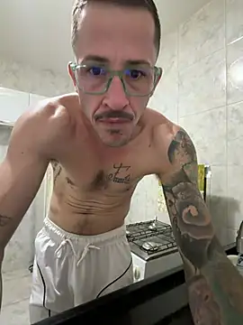 Chat +18 de MeladoDiMel ao vivo