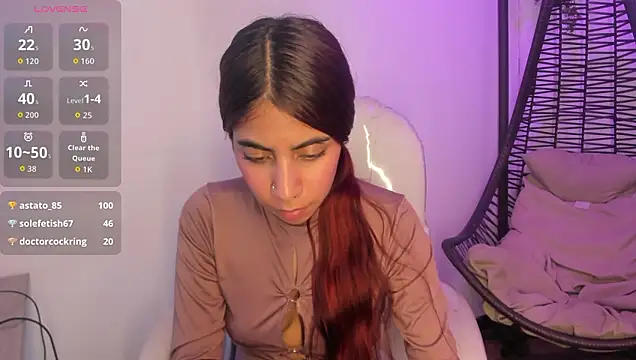lunitaa18's Live XXX Chat