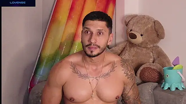 Chatroom XXX en direct de Seth_Vegaa