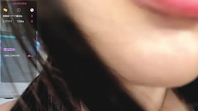 Aoki_sweet Adlı Modelin Canlı XXX Sohbeti