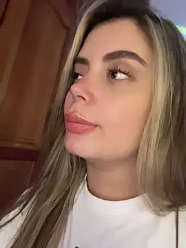 Miss_valeriaa's Live XXX Chat