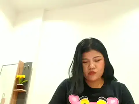 jhon_gade Adlı Modelin Canlı XXX Sohbeti