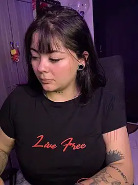Chat XXX en directo de lilith__immaculatte