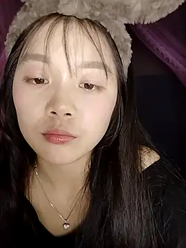 Chat XXX en directo de Baa-bee22