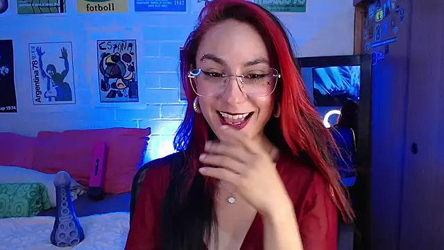 Amy66's Live XXX Chat