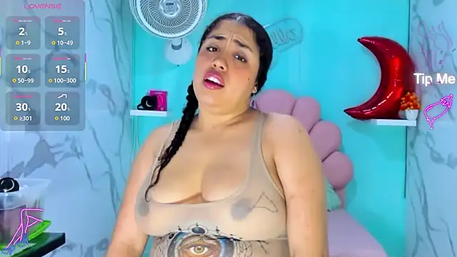 cristal_horny19 élő XXX-chatje
