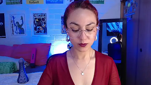 Amy66 Adlı Modelin Canlı XXX Sohbeti