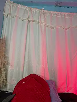 צ'אט XXX בשידור חי של Miaa_rosses3