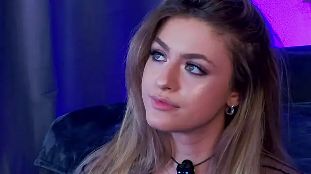 Chat XXX en directo de AnneMaryie