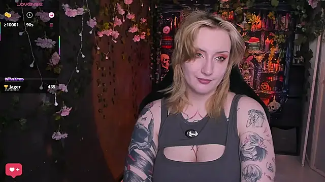 AsheLucker Chat XXX in diretta