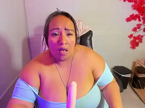 Chat +18 de Shara_Oz ao vivo