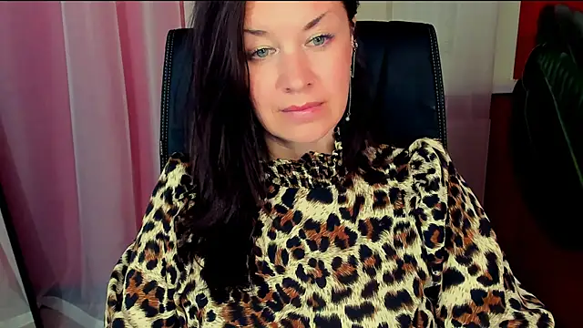 AnaMills 라이브 XXX 채팅