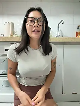 Chat XXX en directo de ruanruan05