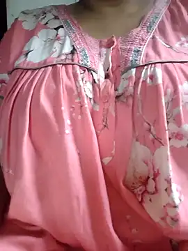 Yusra5 在線直播表演