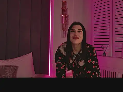Chat XXX en directo de IvyDarkness