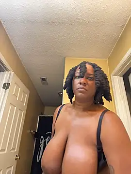 GirthGoddessCoco লাইভ XXX চ্যাট