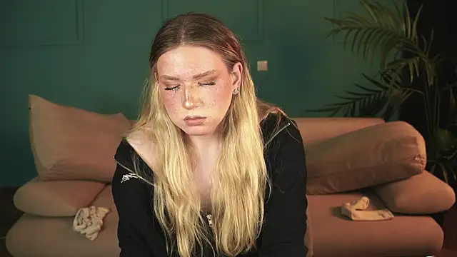 Jes_Solar Live XXX-Chat