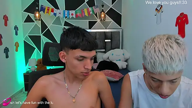 Chat +18 de Juan_Nd_Steven ao vivo