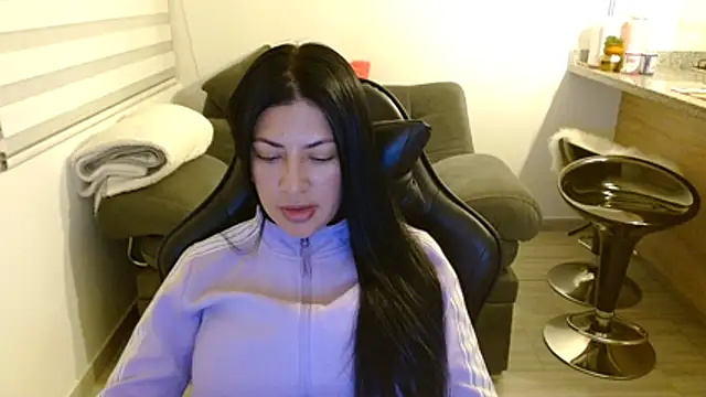 Mia_Paradis: απευθείας συνομιλία ΧΧΧ