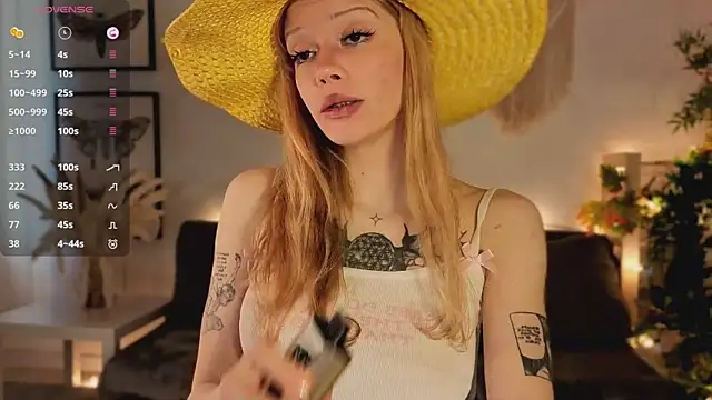 boobsybootie Adlı Modelin Canlı XXX Sohbeti